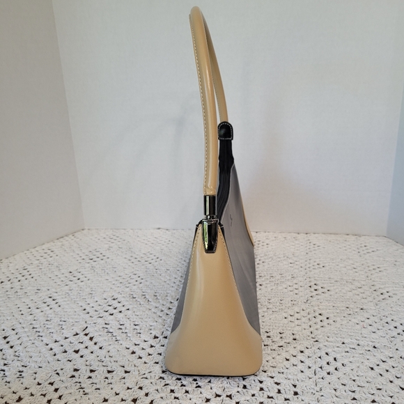 Daniela Moda Baguette handbag/purse Blk and tan CLASSIC Elegance - Picture 5 of 10